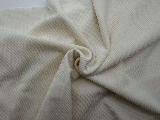 Ύφασμα βελούδο Micro Elatic 210-280gsm από πολυεστέρα, ιδανικό για φορέματα