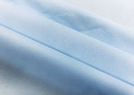 ύφασμα πουκάμισων πολυεστέρα 130GSM 100% με το ανοικτό μπλε χρώμα εργαζομένων τεντωμάτων